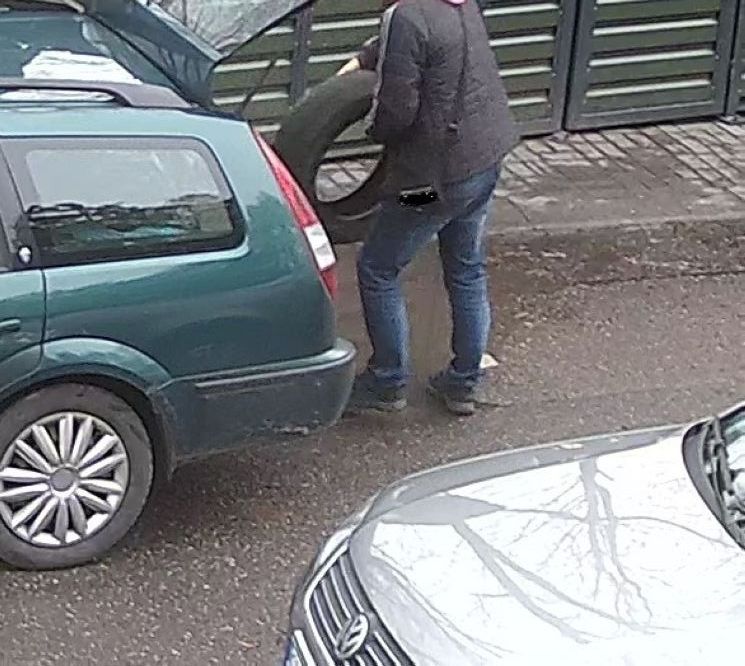 Sprawca wykroczenia.