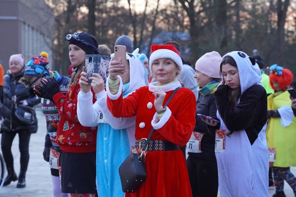 Zdjęcie przedstawia Bieg Cukierkowy.