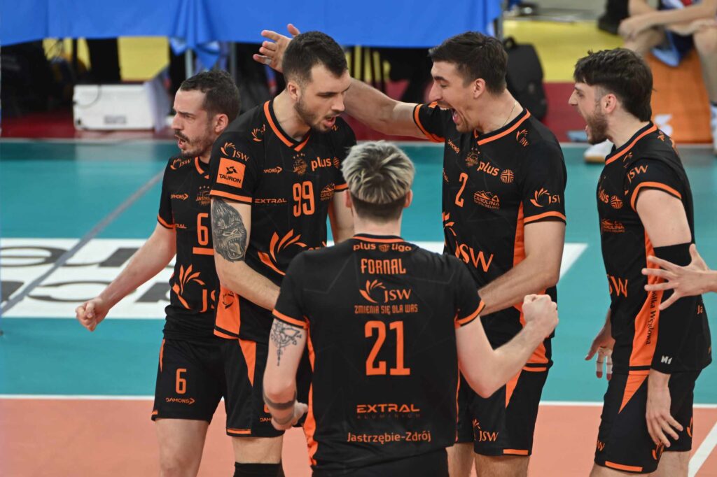 Zdjęcie przedsawia siatkarzy JSW Jastrzębski Węgiel 