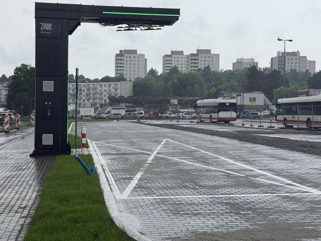 stacja do ładowania autobusów  przy ulicy Podhalańskiej