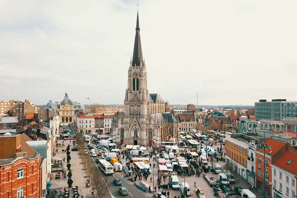 Budynek w mieście Tourcoing.